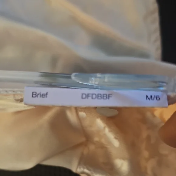 Bali Soft Pink Floral Briefs - Picture 3 of 3